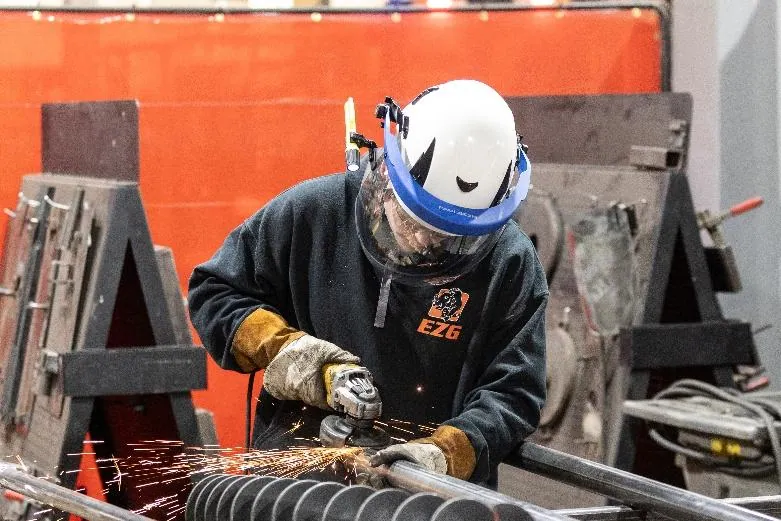 How Toric Face Shields Improve Compliance Without Sacrificing Protection